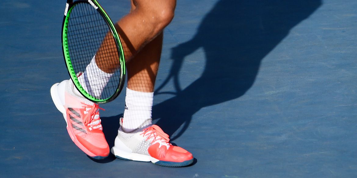 tennis shoes that make you taller