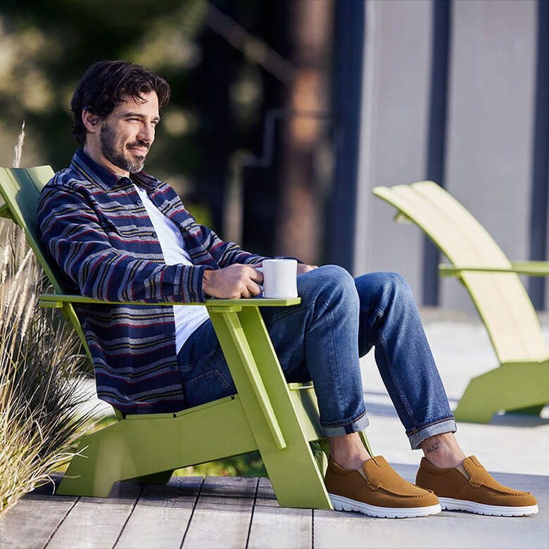 Casual verhoogde schoenen voor heren, bruine instapper in aardetinten, perfect voor veelzijdige herfstcombinaties