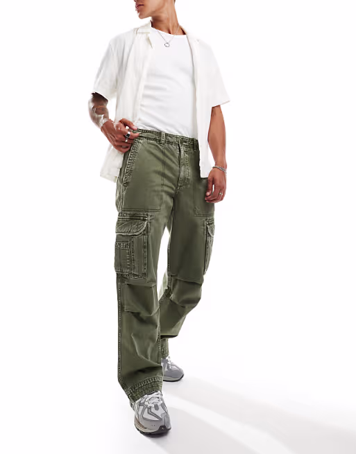 Abercrombie & Fitch Essential Cargo Pants