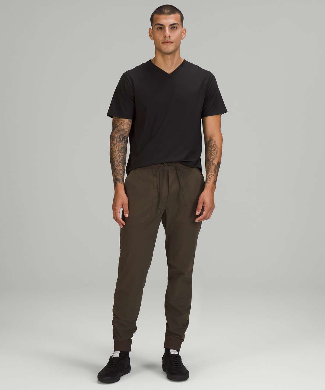 Lululemon ABC Jogger for short men 1