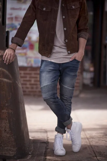 High-Top Fashion Elevator Sneakers men outfit