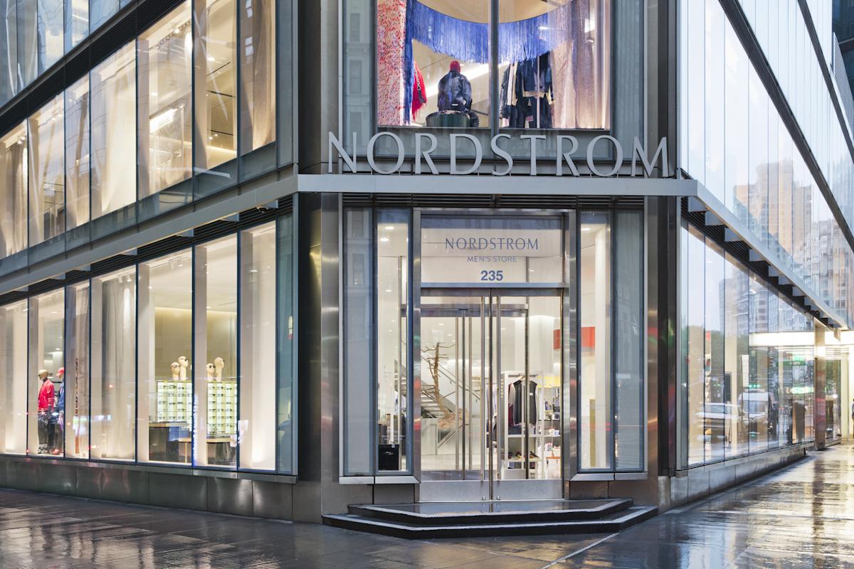 Nordstrom Men's Store 235 W 57th St