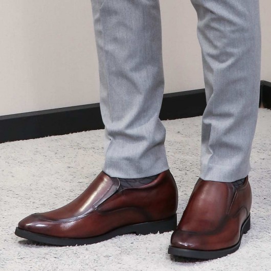 CHAMARIPA पुरुषों की स्लिप-ऑन ऊंचाई बढ़ाने वाले एलेवेटर जूते भूरे रंग के चमड़े की पोशाक के जूते 7 सेमी