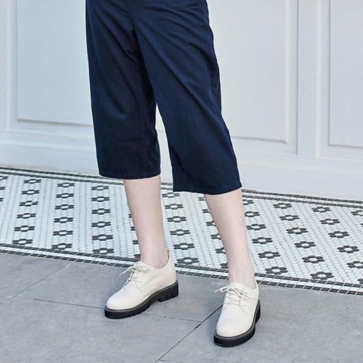 CHAMARIPA scarpe rialzanti per donna scarpe casual con tacco nascosto donna in pelle di vitello beige 7CM